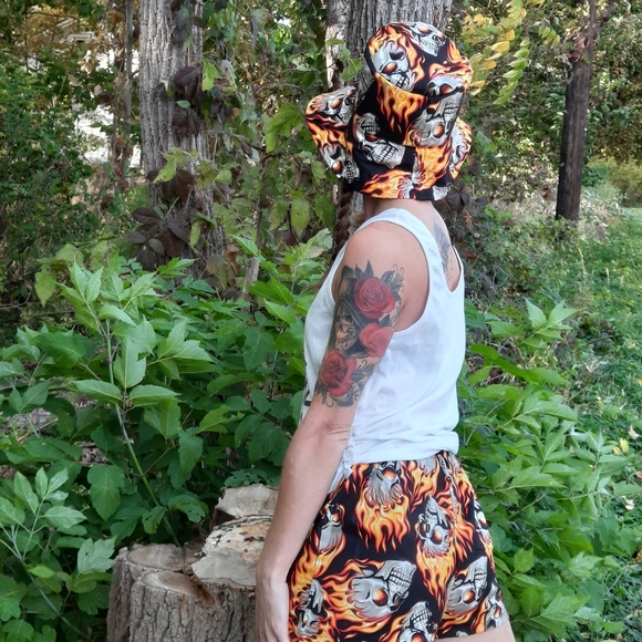 Flaming Skulls Bucket Hat Summer Hat - Picture 5 of 6